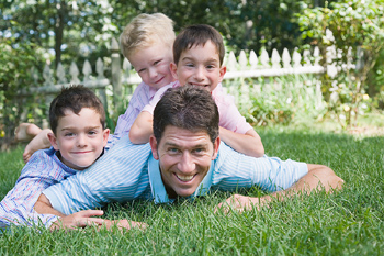 dad and kids - single parent homeschooling