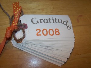 thanksgiving weekend links - 30 days of thanks - gratitude book