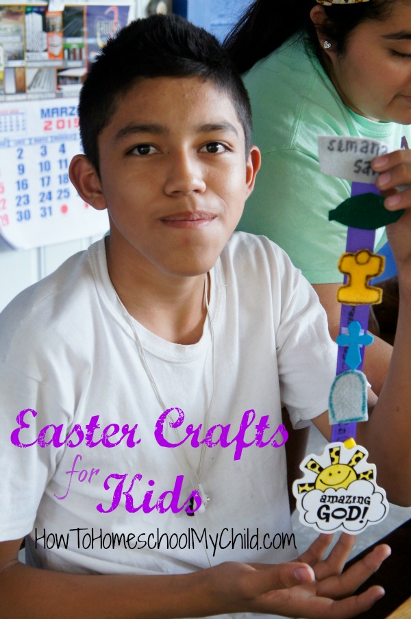 Holy Week Banner - Easter crafts for kids from HowToHomeschoolMyChild.com